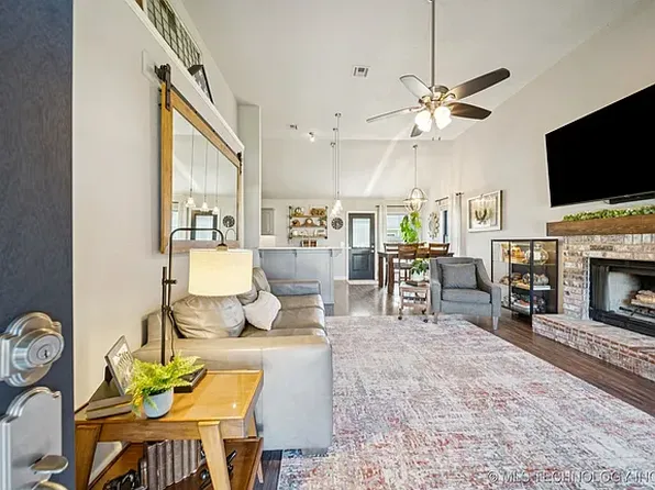 8708 N 124th East Ave, Owasso, OK 74055
