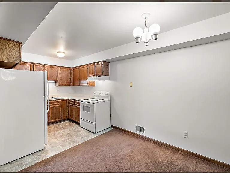 16411 E Ten Mile Rd #4 — Photo 17