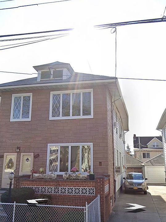 1st image of 2378 82nd St