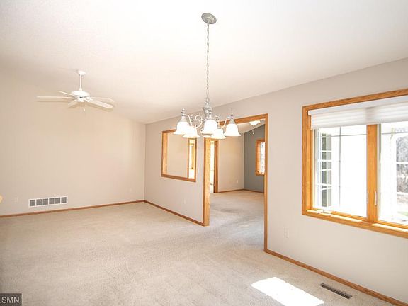 5th image of 10003 Northwood Ln N