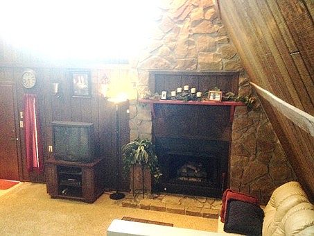 4th image of 3399 Rock Creek Dr