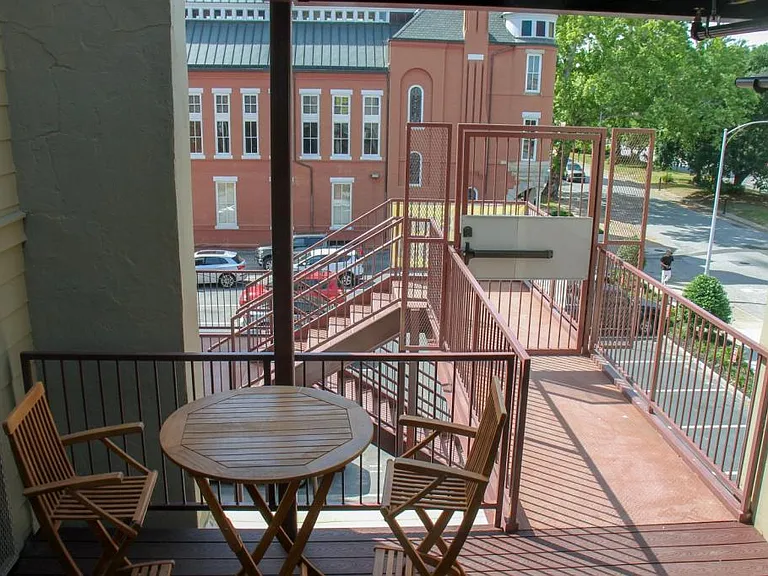 610 Mulberry St #3 — Photo 46