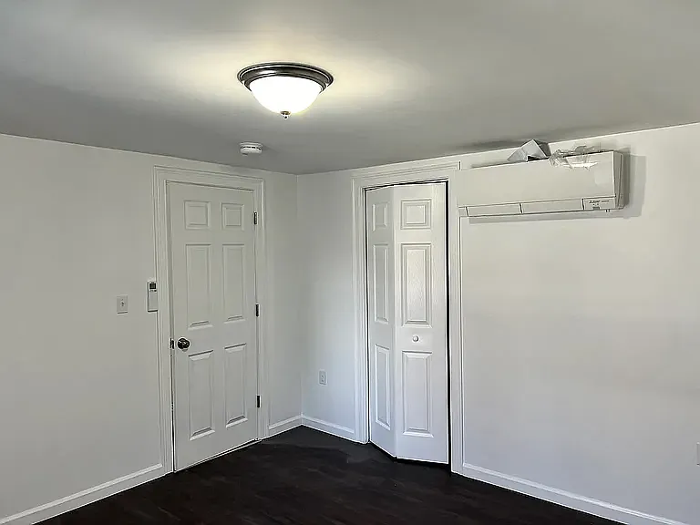 81 Alder St #1 — Photo 12