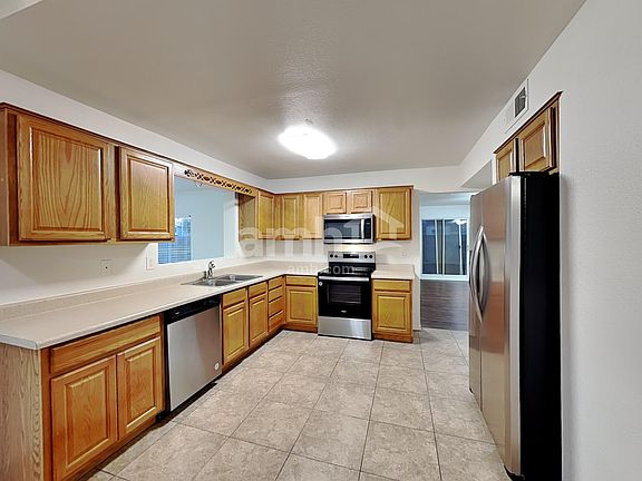 3rd image of 1307 E Liberty Shores Dr