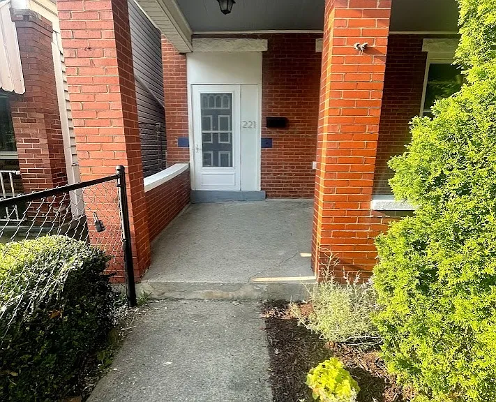 221 Orchard Pl — Photo 18