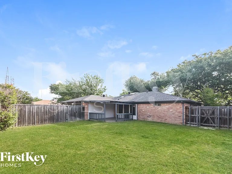 6309 Topaz Way — Photo 15