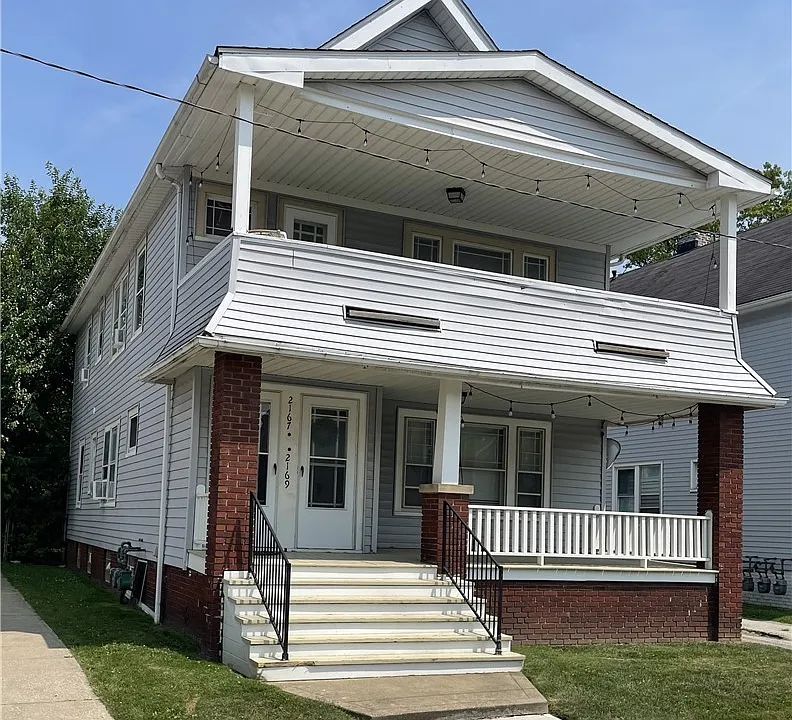 2169 Olive Ave #1