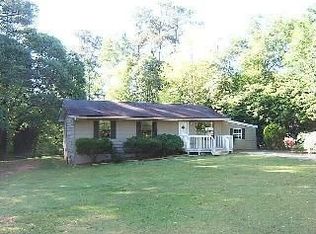 548 Newlin Ct, Lawrenceville, GA 30046