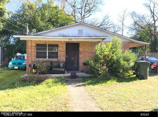 755 Smith St, Macon, GA 31217