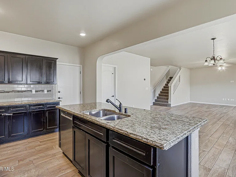 14844 Sunny Land Ave — Photo 16
