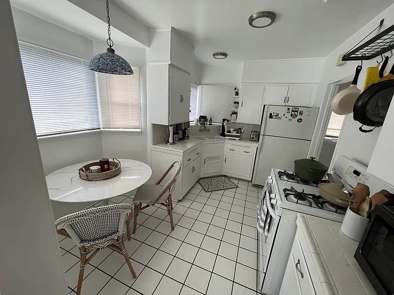 Current tenant _ kitchen