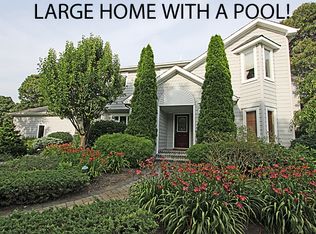 1 Inlet Ter, Ocean View, NJ 08230