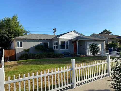 1610 Winona Ave Photo 1
