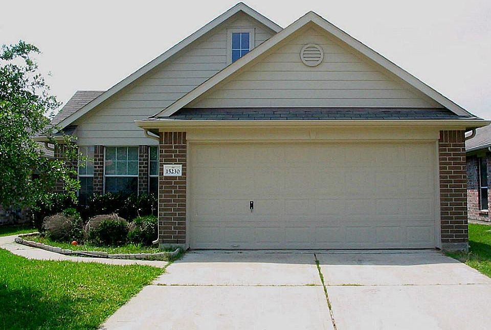 1st image of 15230 Briarcraft Dr