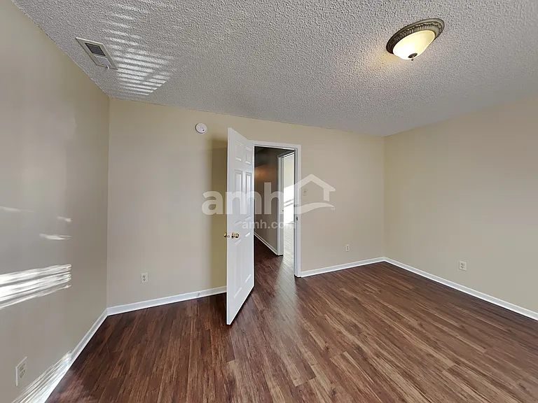 9141 Cherry Grove Ct — Photo 12