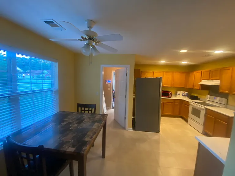 2471 Meadow Pond Trl SW — Photo 5
