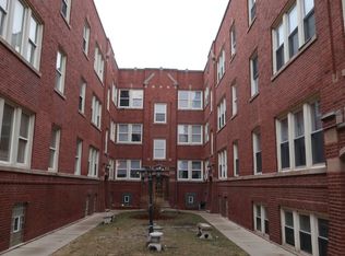 3117 W Foster Ave APT C3, Chicago, IL 60625