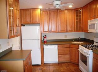 520 Pitney Pl #520, Morristown, NJ 07960