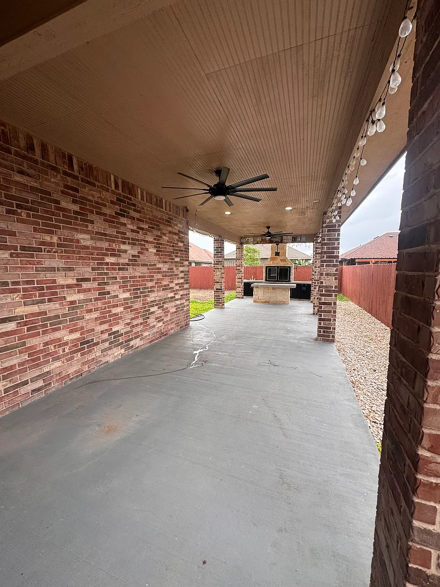 Building Photo - 1126 Grandeur Dr