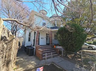 285 E 16th St, Brooklyn, NY 11226