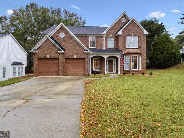 9815 Settlers Ln, Gainesville, GA 30506