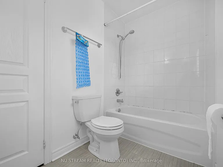 17 Greenery Rd — Photo 14