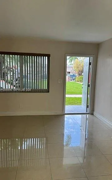 1150 Atlantic Shores Blvd #508 — Photo 3