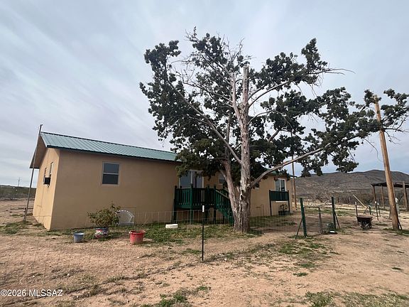 4th image of 2944 N Manzora Rd