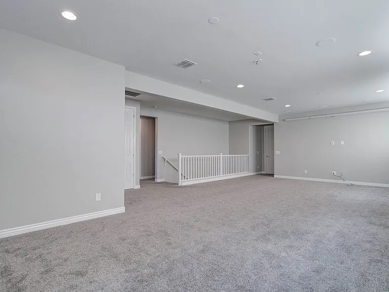 4617 E Walter Way — Photo 26