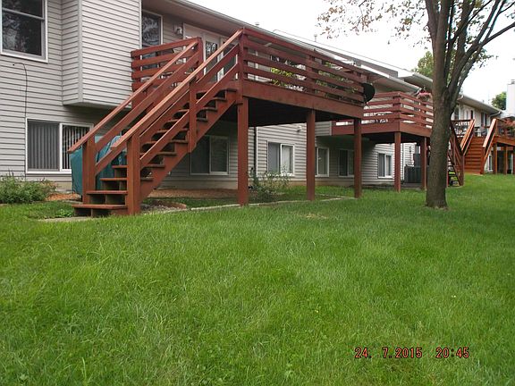 3rd image of 2953 Oakmoor Dr