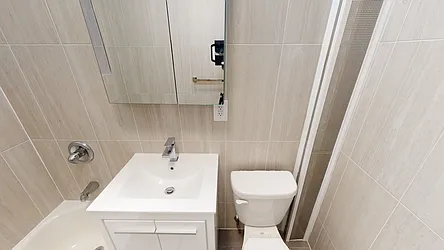 Sold by Thomas Lipovetsky, LREB