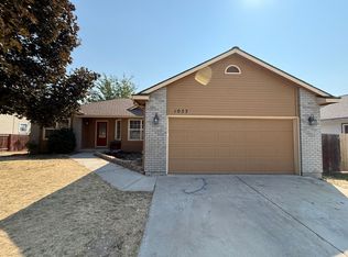 1033 W Pennwood St, Meridian, ID 83642