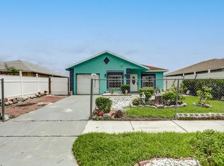 2652 W 28th St, Riviera Beach, FL 33404