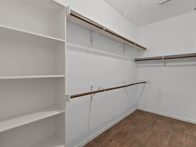 4915 Stone Harbor Dr — Photo 26