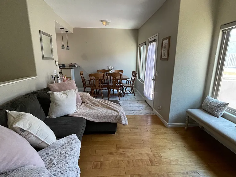 1854 Hornblend St — Photo 5