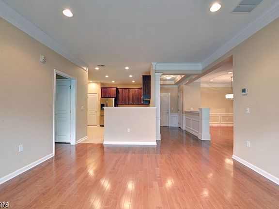 4th image of 5119 Warrens Way