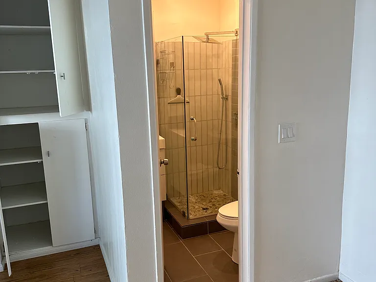 554 Joann St #B — Photo 2