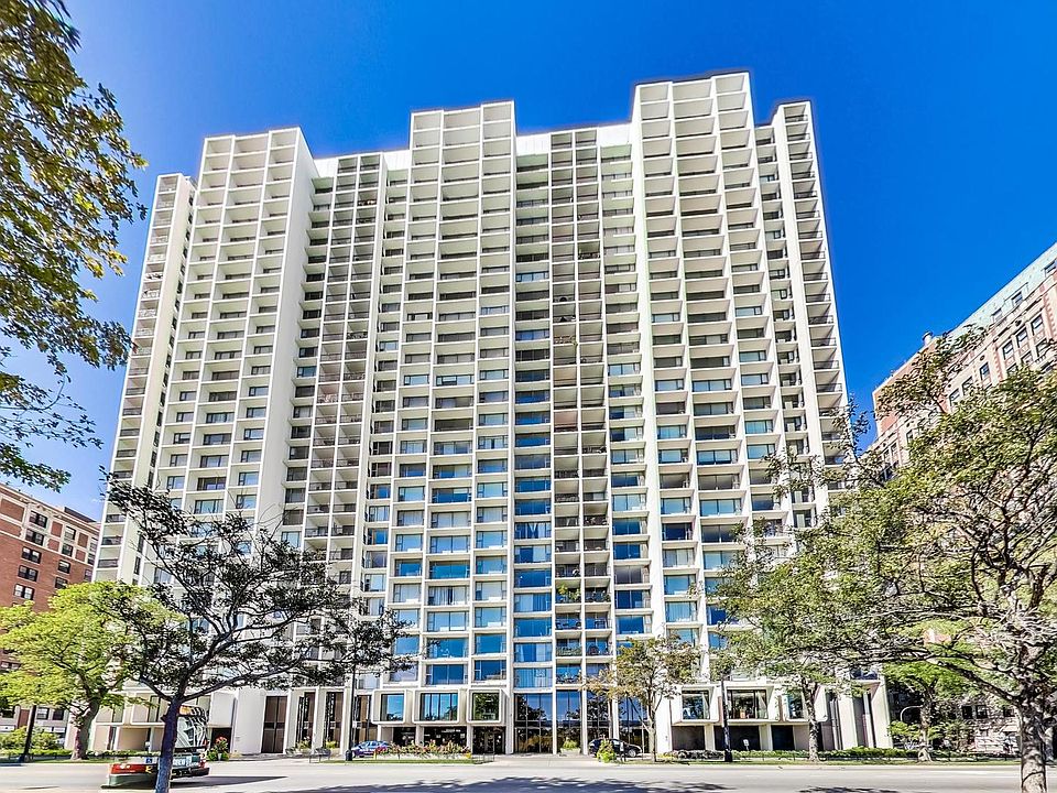 1st image of 3200 N Lake Shore Dr APT 806