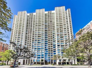 3200 N Lake Shore Dr APT 806, Chicago, IL 60657