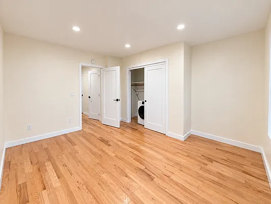 Bedroom, photo 5
