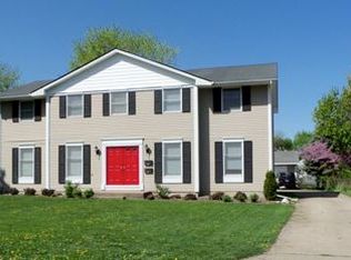 6115 N Jayar Dr, Peoria, IL 61614