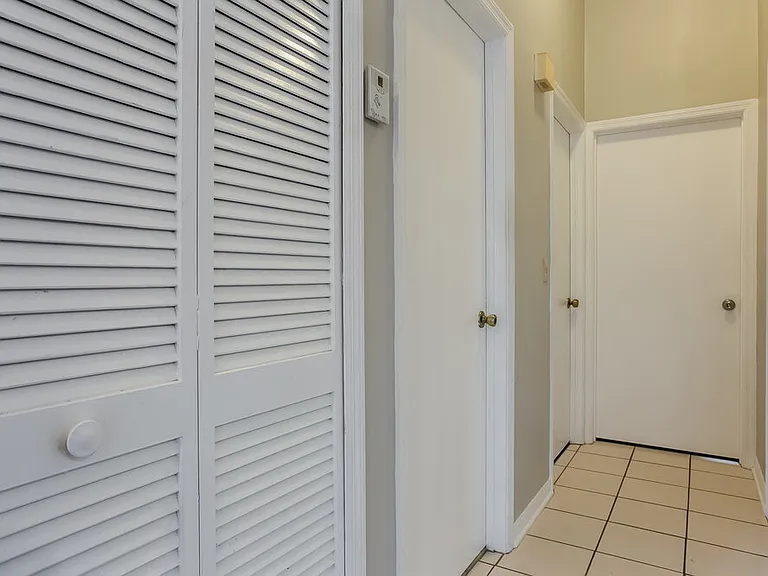 10902 Grandview Way — Photo 14
