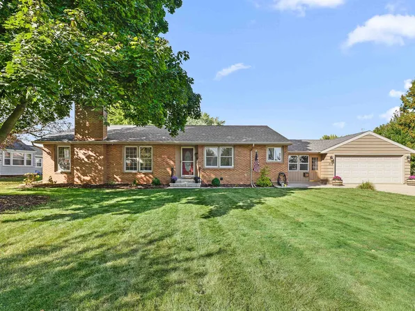 279 Stow St, Fond Du Lac, WI 54935