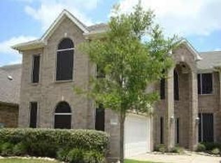 3215 E Cedar Hollow Dr, Pearland, TX 77584