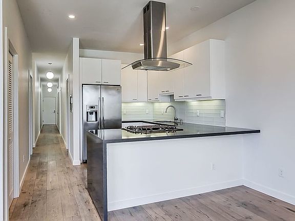 5th image of 1371.5 Minna St