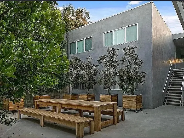 1346 N Laurel Ave #101 — Photo 10