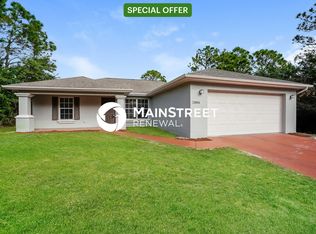 2806 41st St W, Lehigh Acres, FL 33971