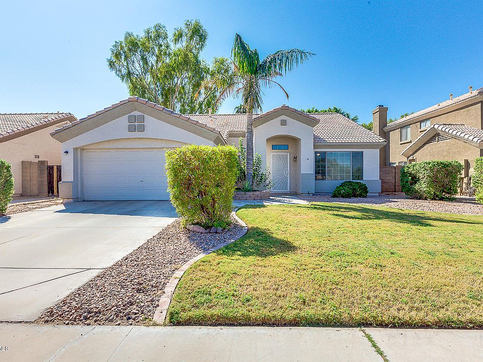 1st image of 483 W Palo Verde St