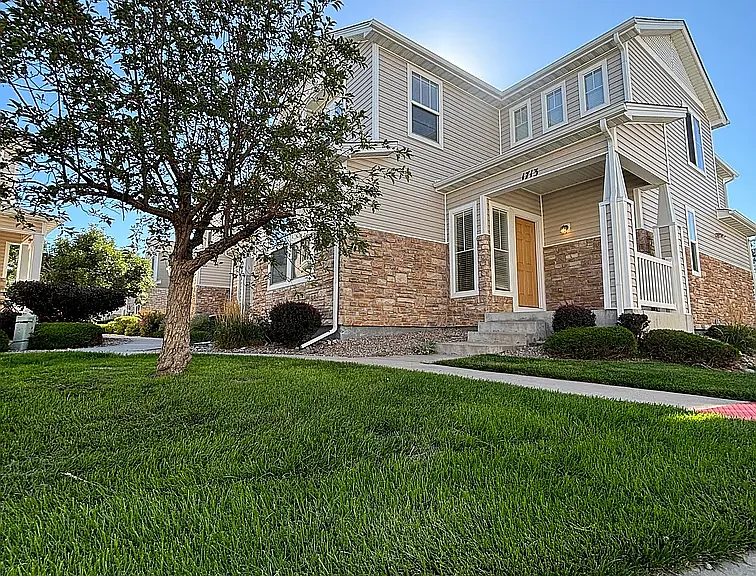1713 Reilly Grv — Photo 2