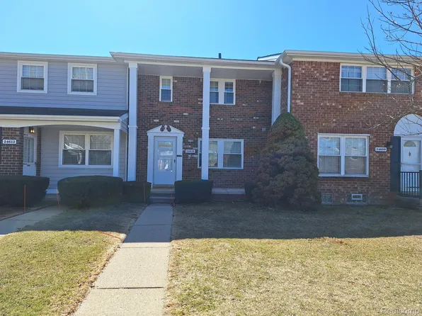 24610 Olde Orchard St, Novi, MI 48375